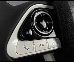 Toyota Prius Mint Condition 2yr NCT, with warranty - Image 9/10