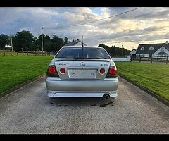 Lexus is300 - Image 4/10