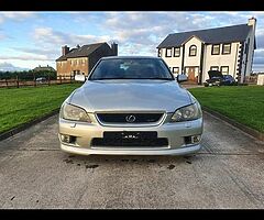Lexus is300 - Image 9/10