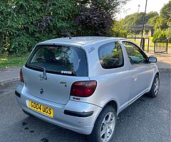 2004 Toyota Yaris