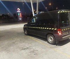 CIRTOEN BERLINGO 2007 1.6 DIESEL 5 SPEED GEARBOX €1250 ono - Image 3/10
