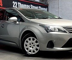 2013 TOYOTA AVENSIS LOW MILES