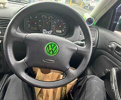 2000 Volkswagen Bora - Image 4/8