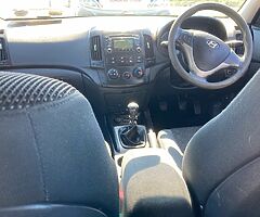 Hyundai i30 cell diesel - Image 4/5