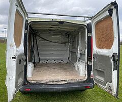 2010 Vauxhall VIVARO 2.0 2700 DIESEL ✅LONG MOT - Image 10/10