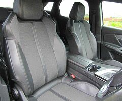 2018 Peugeot 3008 - Image 9/10
