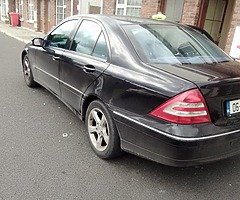 Mercedes c 180 - Image 10/10