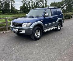 Mint 02 Toyota Land Cruiser