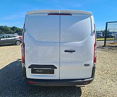 2017 Ford Transit - Image 6/10