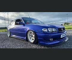 E11 Corolla wanted!!