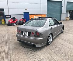Lexus is200 le - Image 6/10