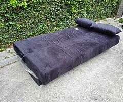 ❤️Sale on brand new Hampton sofa bed with ottoman storage 
Come and get on discounted prices❤️
Home