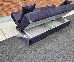 ❤️Sale on brand new Hampton sofa bed with ottoman storage 
Come and get on discounted prices❤️
Home