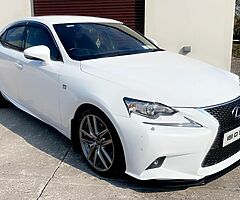Lexus is300h F sport Pearl White - Image 4/6