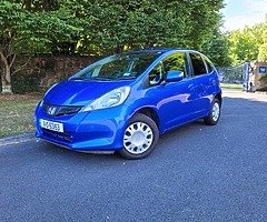 2011 Honda Fit (AUTOMATIC) 