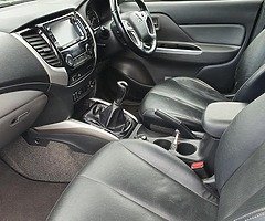 2016 Mitsubishi L200 - Image 9/10