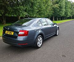 2017 SKODA OCTAVIA SE TECHNOLOGY 2.0 TDI 150BHP - Image 4/10