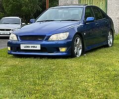 2001 Lexus IS 300