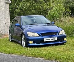 2001 Lexus IS 300 - Image 4/4