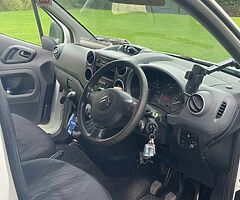 Berlingo 3seater 1.6 HDI - Image 4/9
