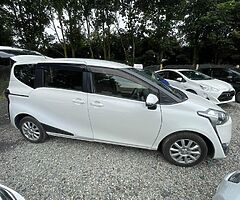 Toyota Sienna 7 seater