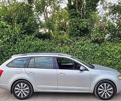 Skoda octavia 2014 2.0Tdi dsg half leather