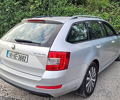 Skoda octavia 2014 2.0Tdi dsg half leather - Image 4/7
