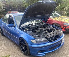 2003 BMW 325i (318 On Books)