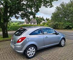 Opel Corsa 1.2 - Image 4/8