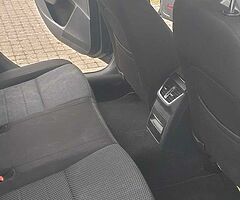 Octavia 1.6d desiel manual mot April 2023