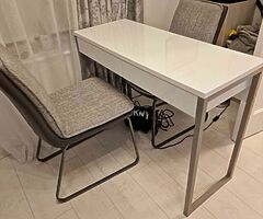Table & Caires - Image 4/5
