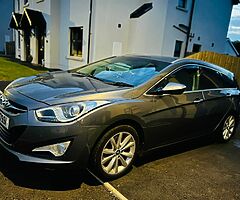 2011 Hyundai i40