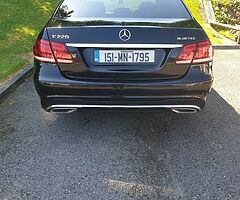151 mercedes benz E220 premium AMG line