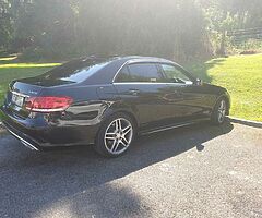 151 mercedes benz E220 premium AMG line - Image 4/10