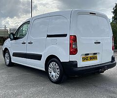 2009 Citroën Berlingo - Image 4/8