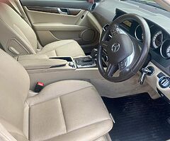 12 Mercedes’ C220CDI automatic new nct 10-23 low klm - Image 7/8