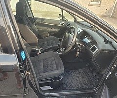 Peugeot 307 - Image 7/9