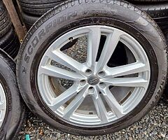 Audi q7 sline alloys 5x112 20inch pirelli tyres