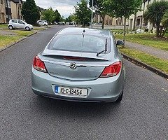 Opel Insignia 2.0 cdti ecoflex 
Fresh Nct 06/23
Tax 07/22
Only 180000 km - Image 6/9