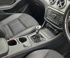 Mercedes benz cla 2015 cdi - Image 4/7