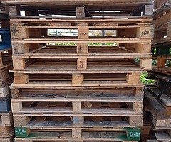 Pallets - Image 7/9