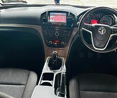 Vauxhall Insignia 2009 Exclusive Navigation 2.0 Diesel, Ncted - Image 5/10