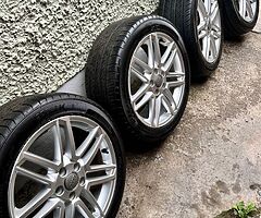 18” Genuine Audi Alloys