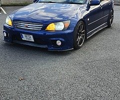 Toyota altezza