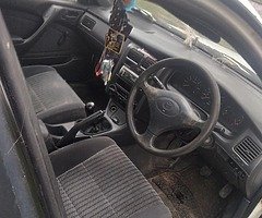 Toyota carina - Image 9/10