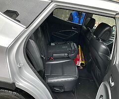 7 seater Santa Fe. - Image 5/10