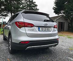 7 seater Santa Fe. - Image 10/10