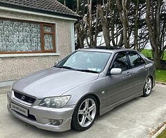 Is200 LE