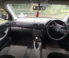 Toyota Avensis 1.6 petrol - Image 5/5