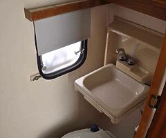 Castleton caravan for sale 1978 - Image 4/6